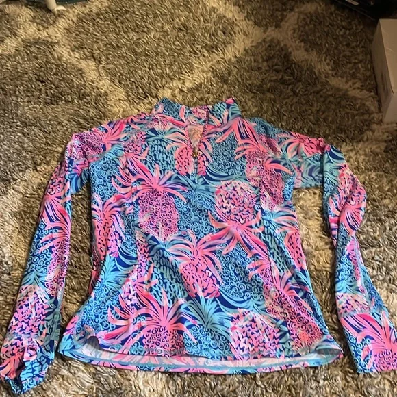 Lilly Pulitzer Luxletic small athletic quarter zip pull over - Picture 2 of 4
